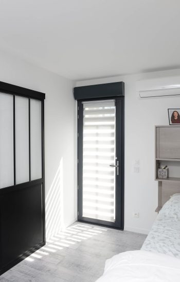 porte-fenetre-pvc-chambre-min